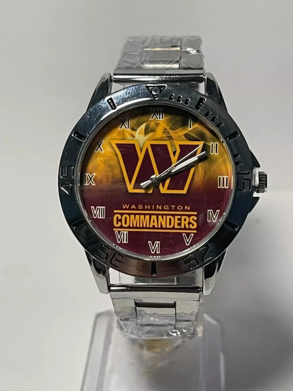 Washington Commanders NFL Team Logo Men's Stainless-Steel Silver Watch NEW
